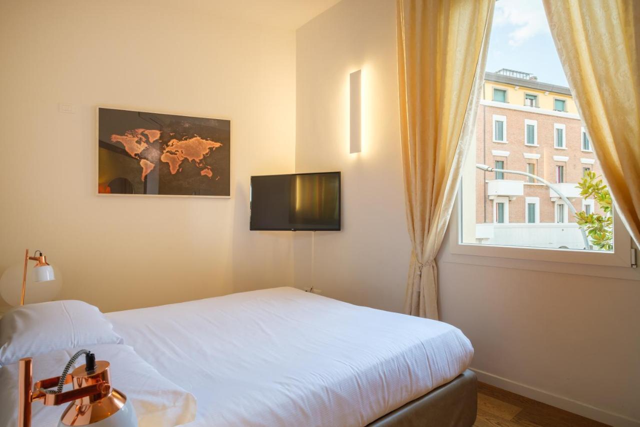 Tempobiancosuites Болонья Экстерьер фото