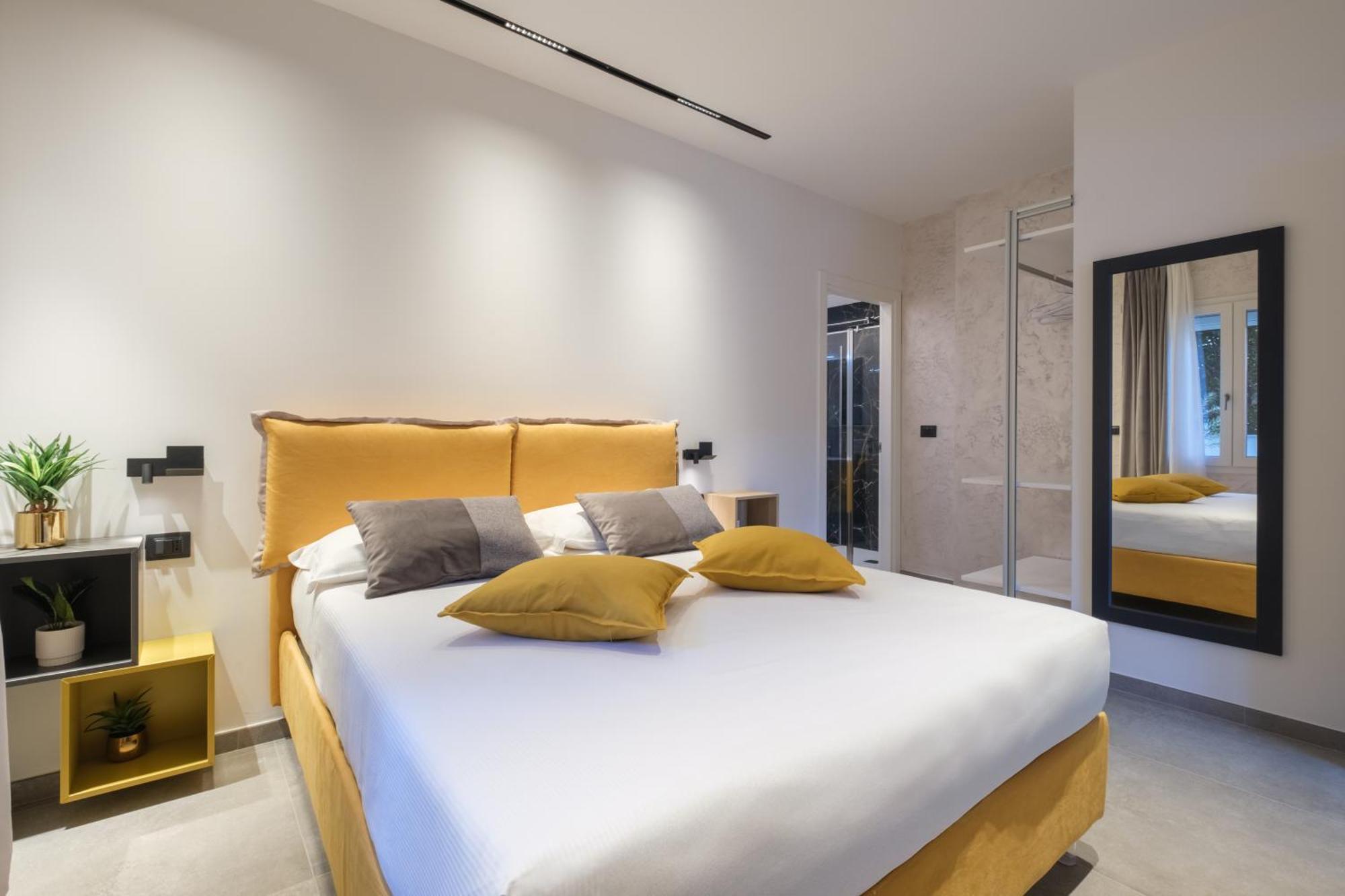 Tempobiancosuites Болонья Экстерьер фото